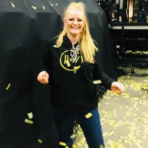 Meet your Posher, Holly